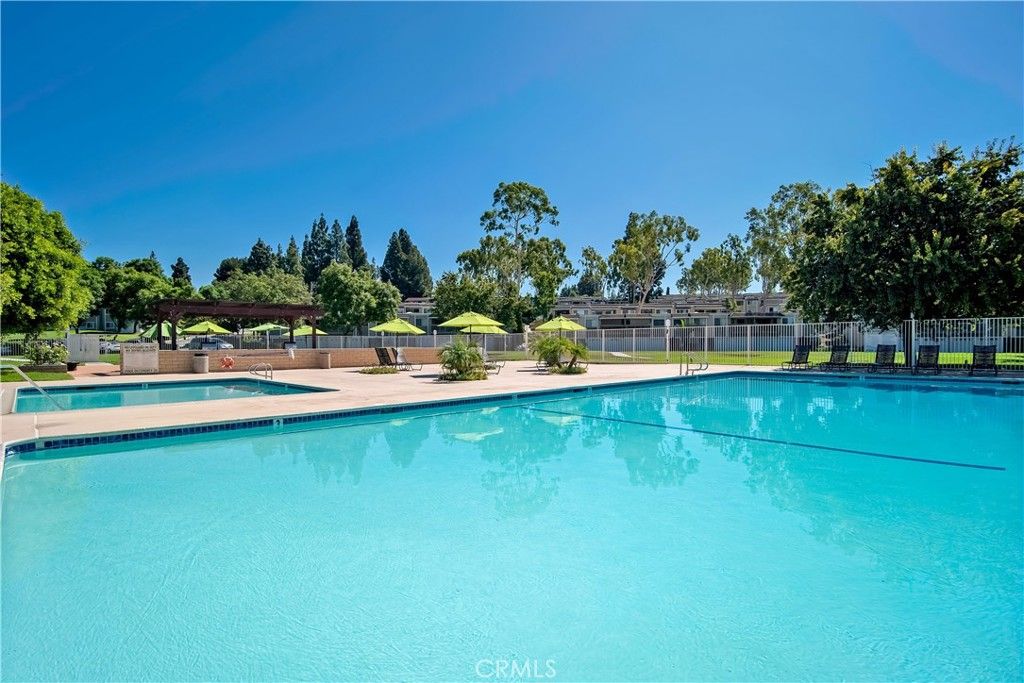 listing image 130720177412783120667