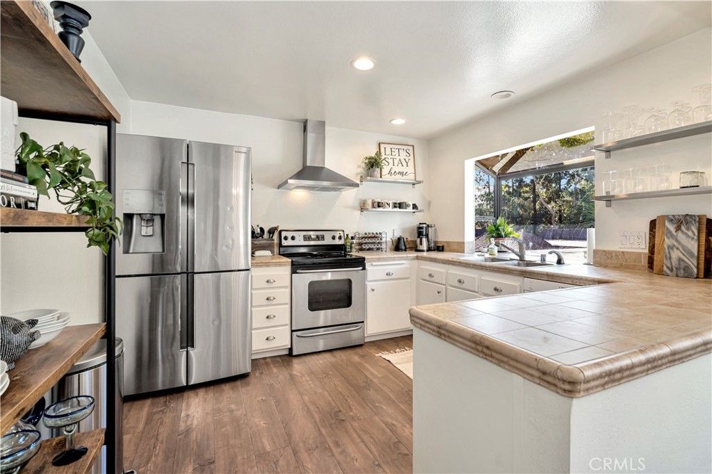 listing image 130726884046000557967