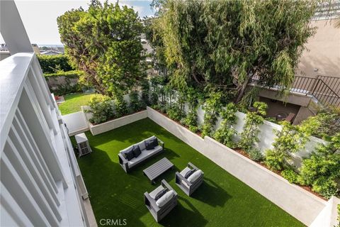 A home in Manhattan Beach