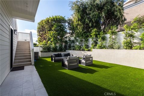 A home in Manhattan Beach