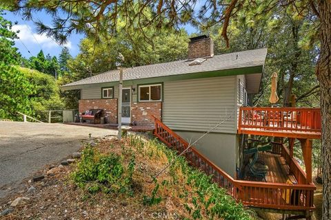 A home in Crestline