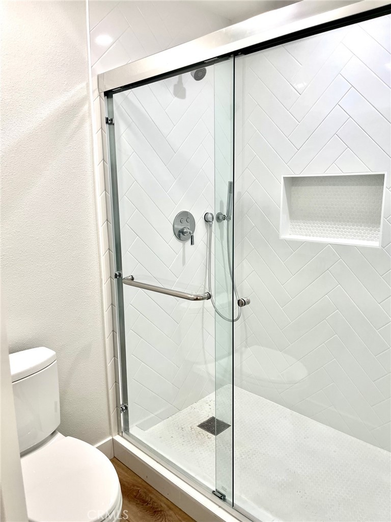 Corona del Mar North of PCH (CNHW) - Residential Lease