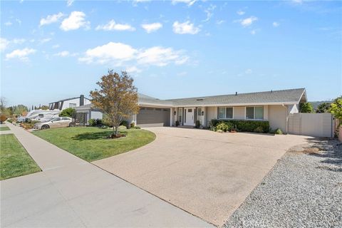 112 Sandra Court Newbury Park CA 91320