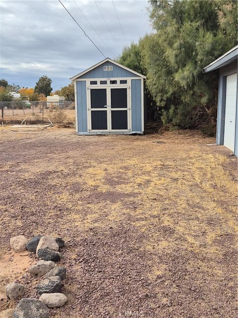 A home in Newberry Springs