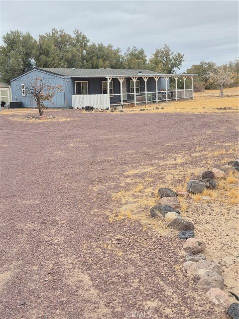 A home in Newberry Springs