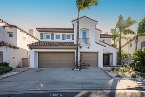 20 Flores Lake Forest CA 92610