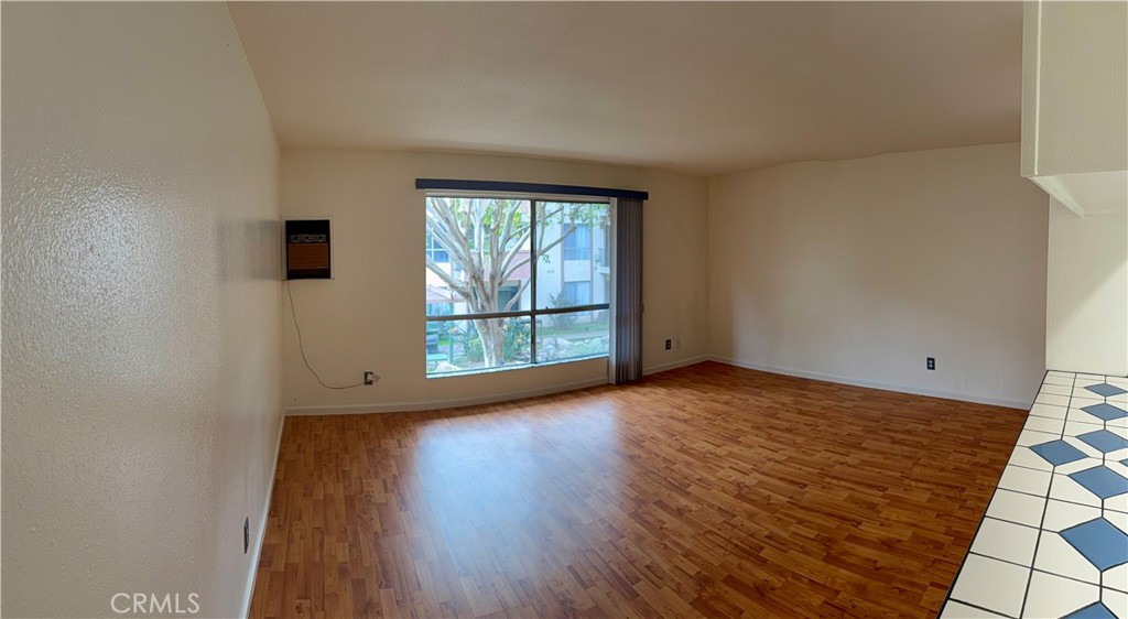 5585 E Pacific Coast Highway 151