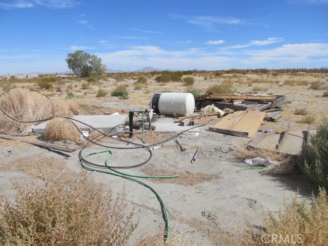 THIS PROPERTY HAS A WELL !!!NEEDS A PUMP BUT IT HAS A WATER WELL Great location for a Solar Farm or just build your dream home nice and quiet starlit nights. Just come out and build your own Rach for the weekends. Close enough to town yet far away to get out and enjoy the area and relax
Latitude 34.587819 Longitude -117.513042