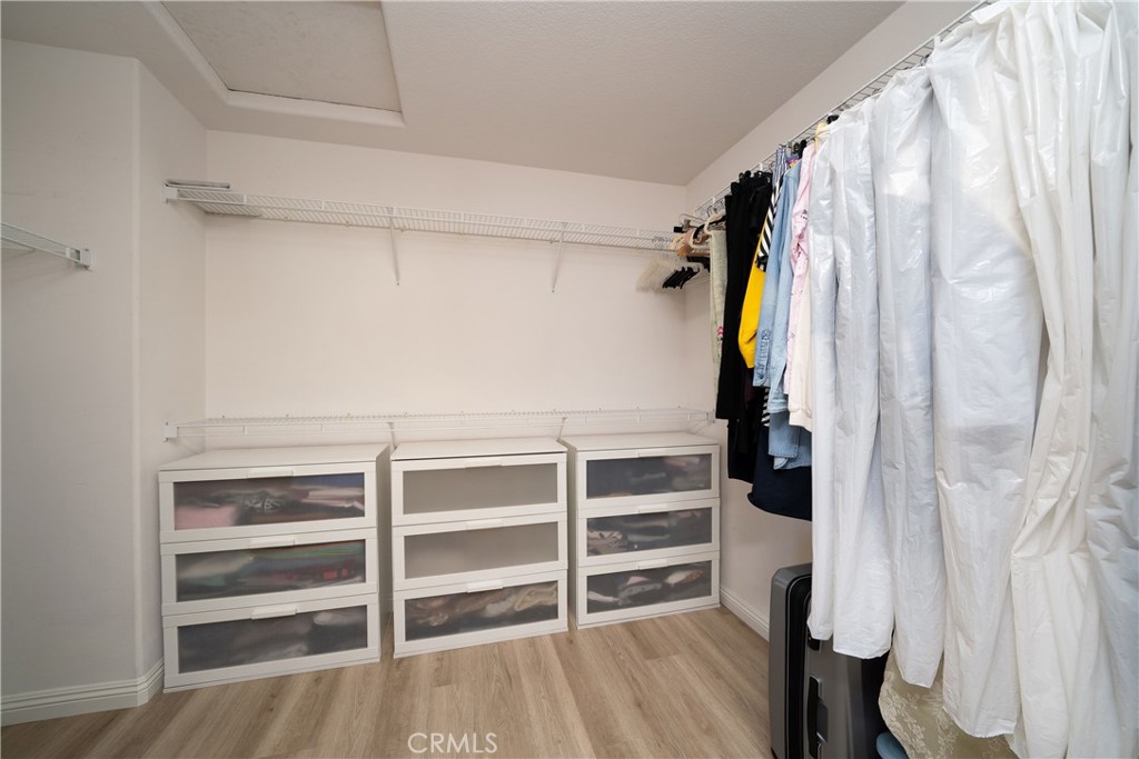 Custom Homes (NPRK) (CNPRK) - Residential