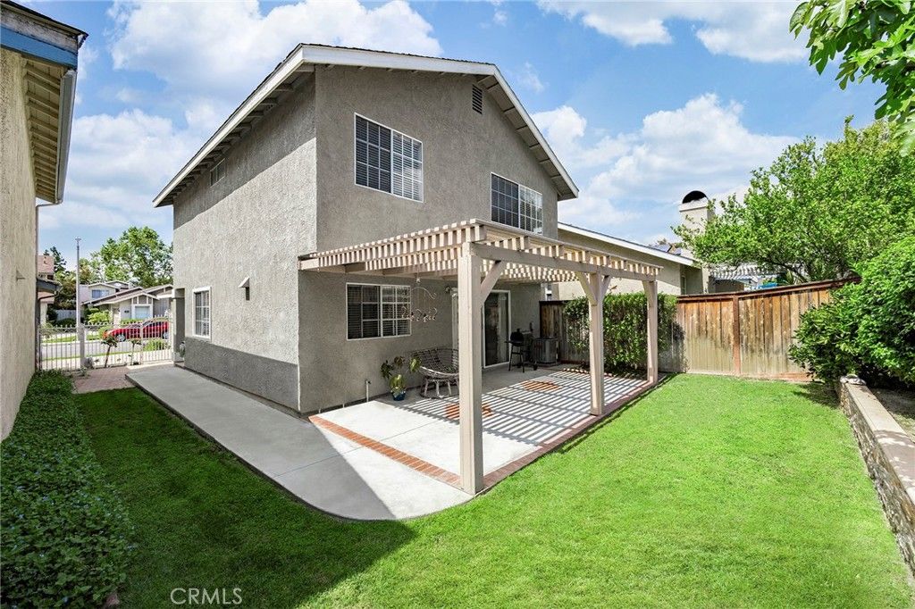 listing image 13072188721394