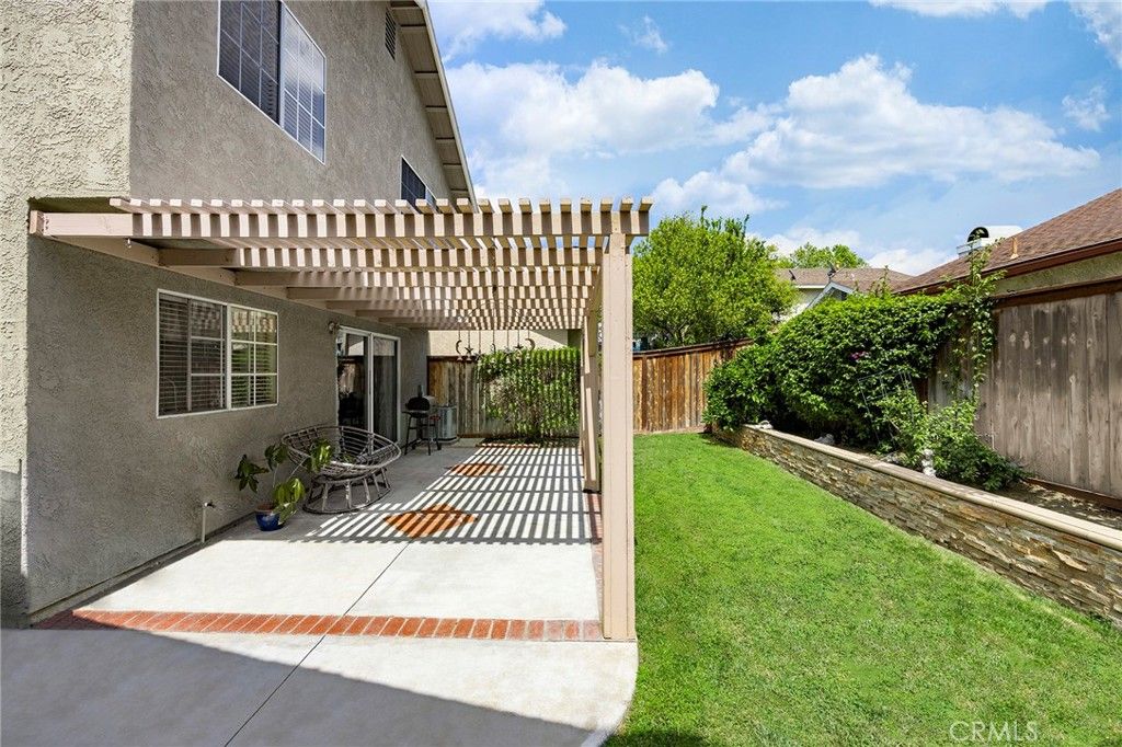 listing image 1307288734537