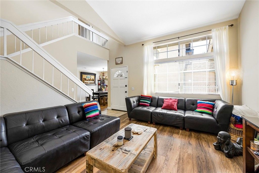listing image 13071251565738