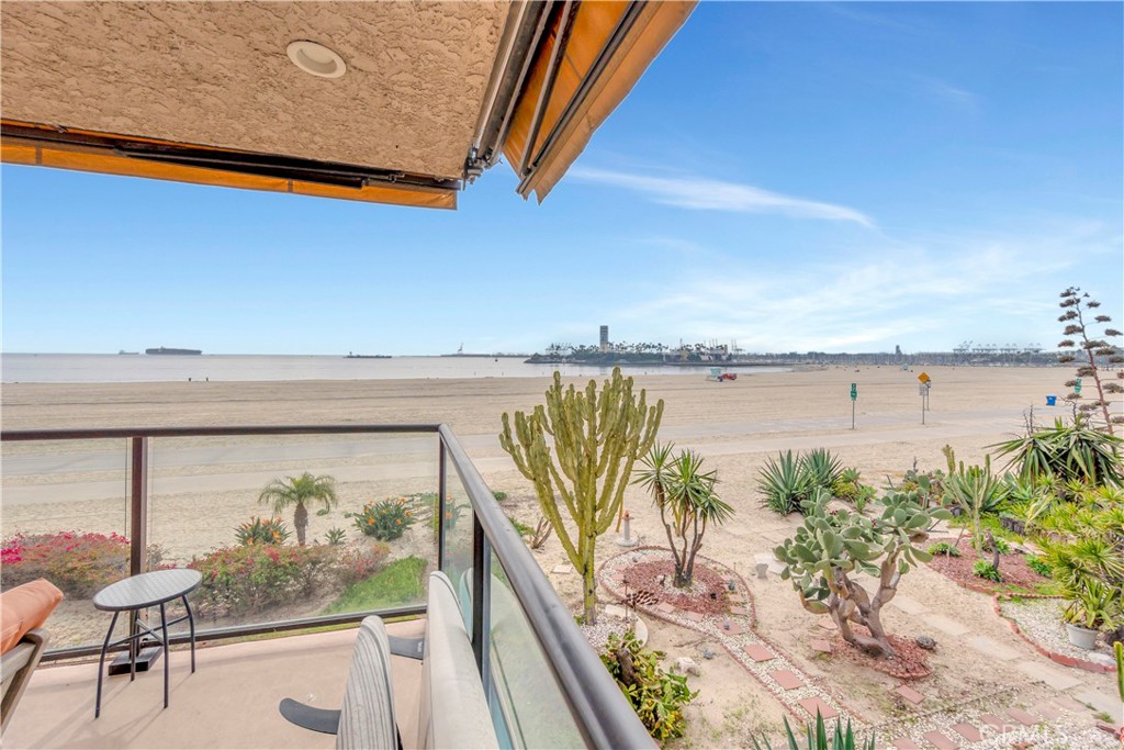 1230 E Ocean Boulevard 201