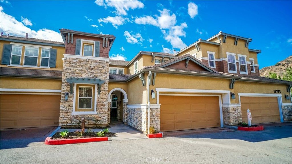 listing image 130729419871229623856