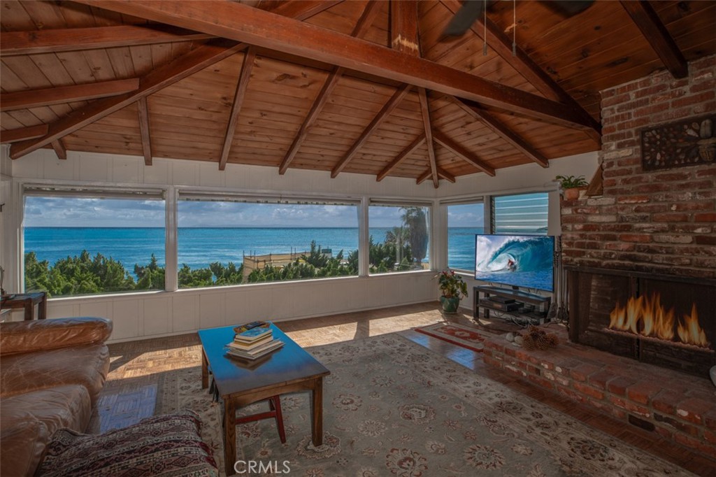 709 Gaviota Drive