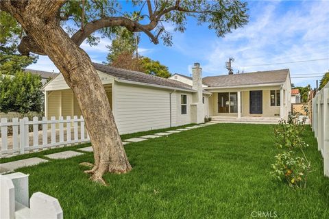 A home in North Hollywood