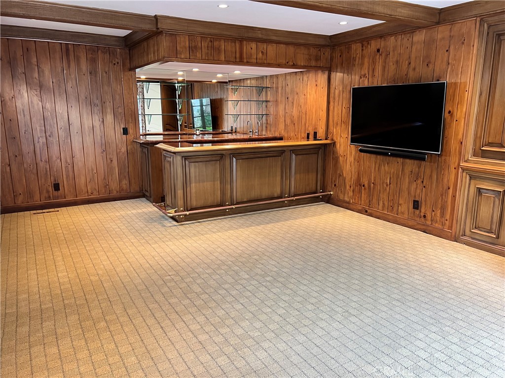 Linda Isle (LIND) - Residential Lease