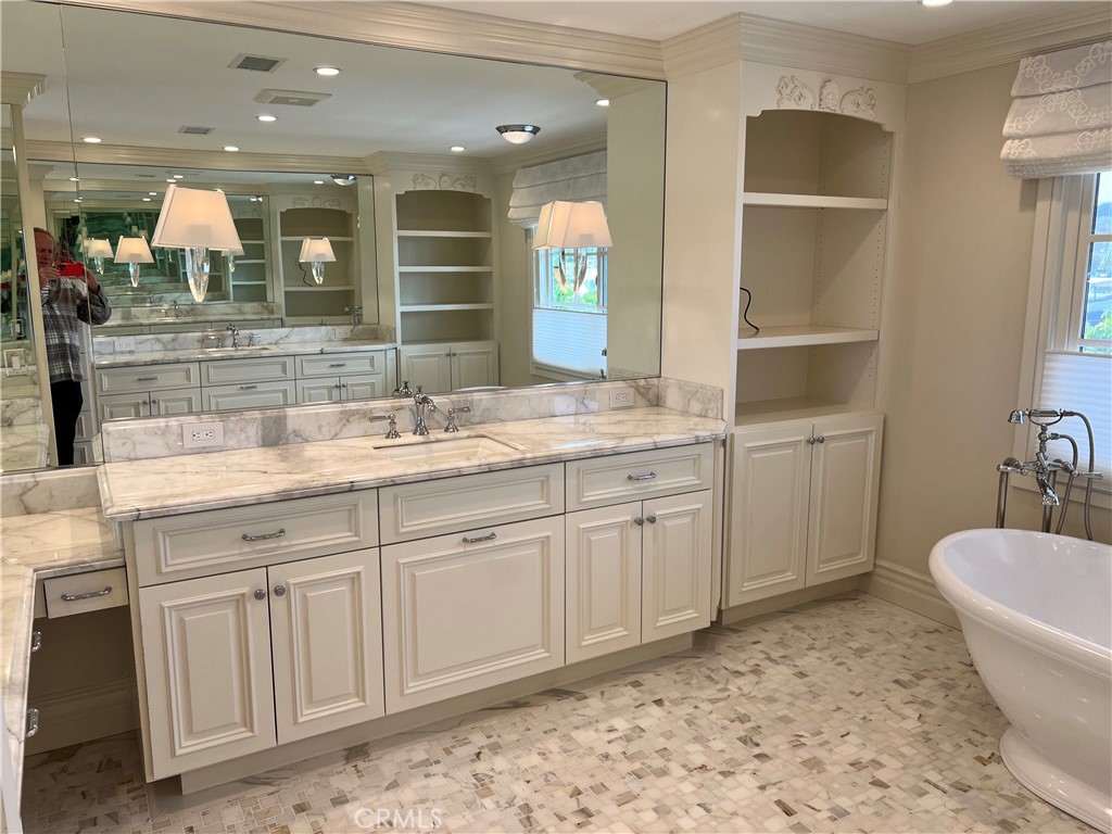 Linda Isle (LIND) - Residential Lease