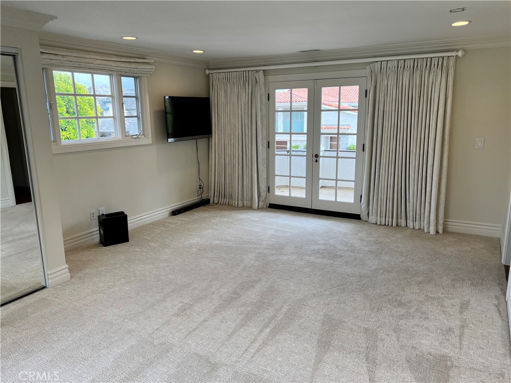 Linda Isle (LIND) - Residential Lease