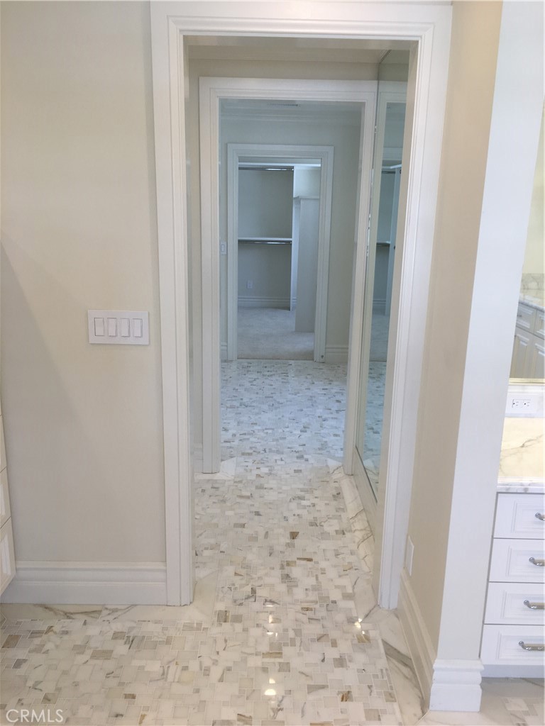 Linda Isle (LIND) - Residential Lease