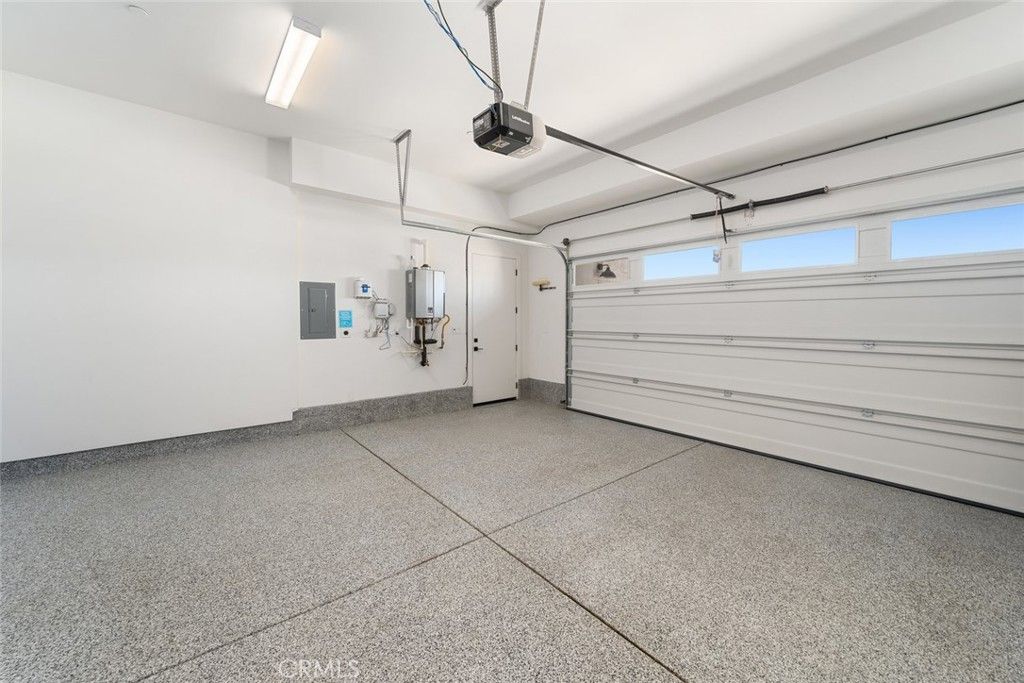 listing image 61