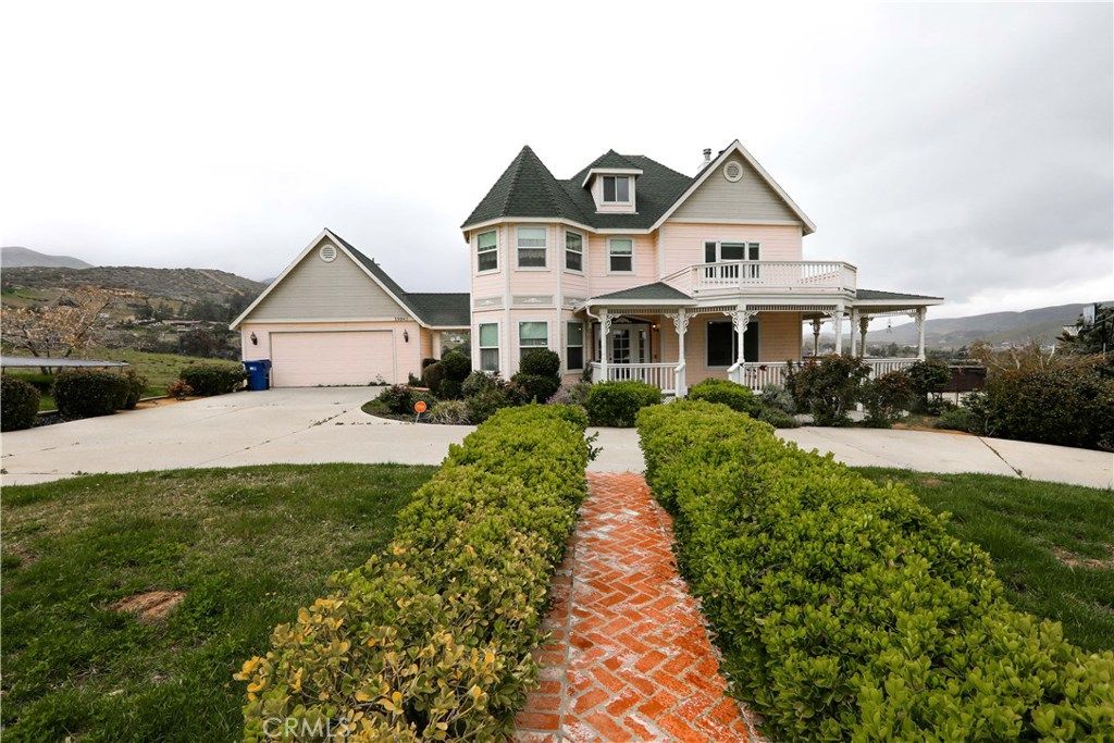 listing image 130720764939355129895