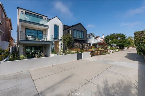 A home in Manhattan Beach