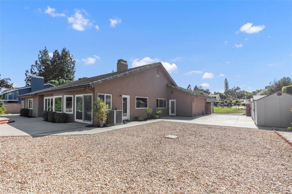 listing image 130722899627389037300