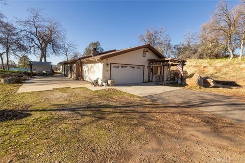 A home in Coarsegold