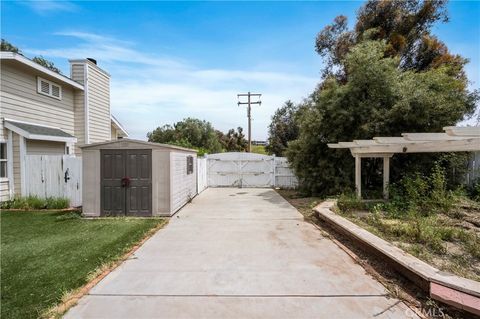 A home in Lake Elsinore