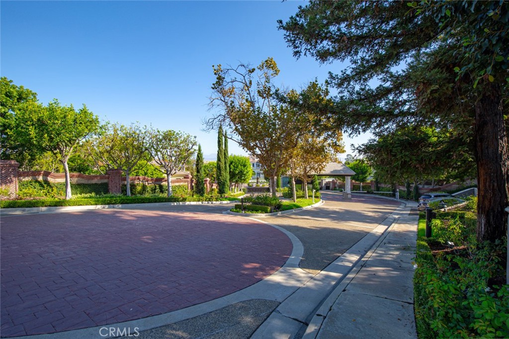 4741 E Copa De Oro Drive