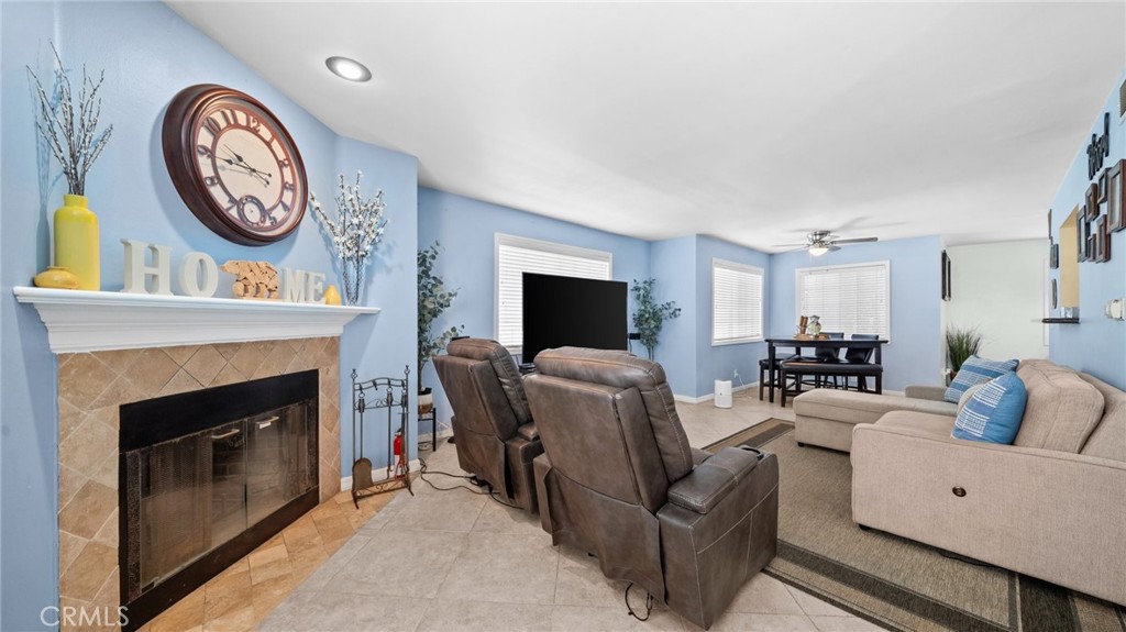 4845 W 118th Place
