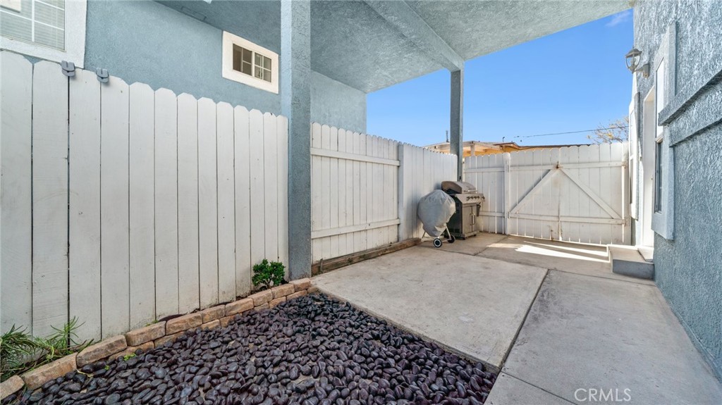 4845 W 118th Place