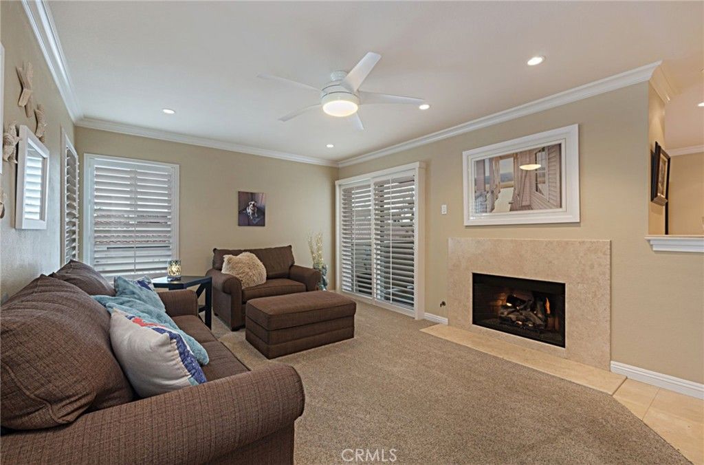 listing image 130722818207757374476