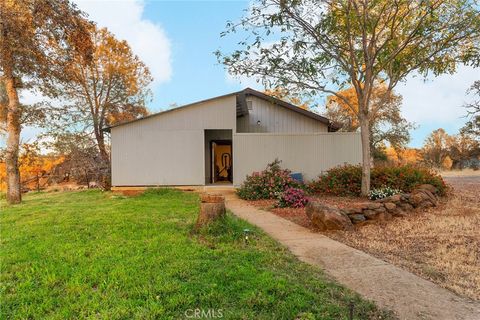 A home in Oroville