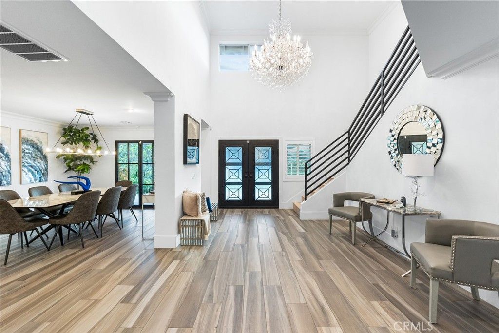 listing image 130726180655090607167
