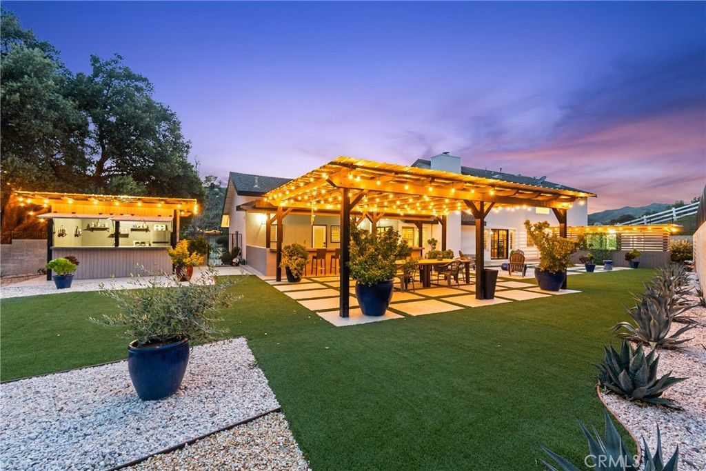 listing image 130726725487025120174