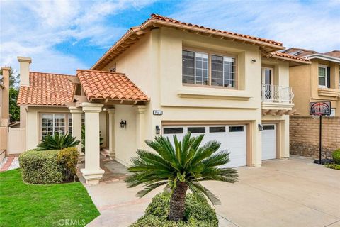 2141 Palermo Tustin CA 92782