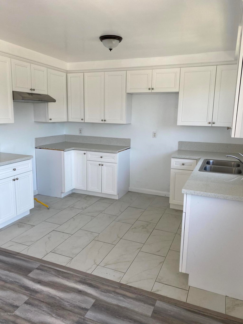 Not Applicable - 1007242 - Residential Lease