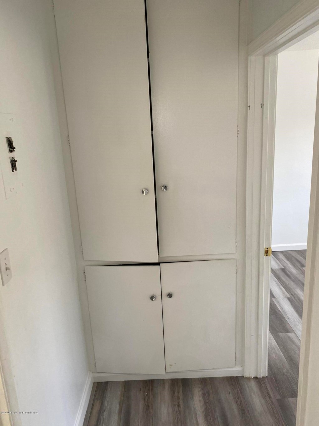 Not Applicable - 1007242 - Residential Lease