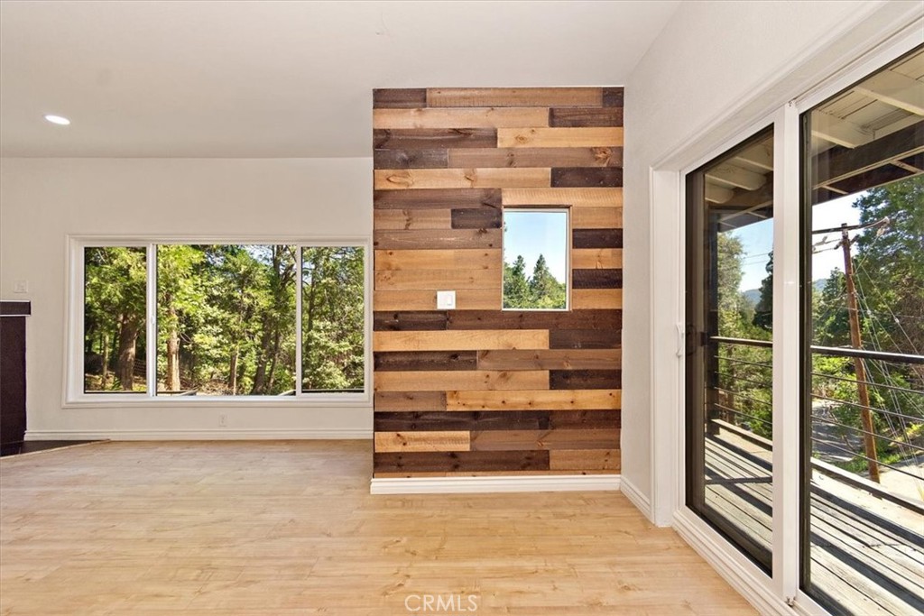 Photo 8 of 41 of 23913 Bowl Road house
