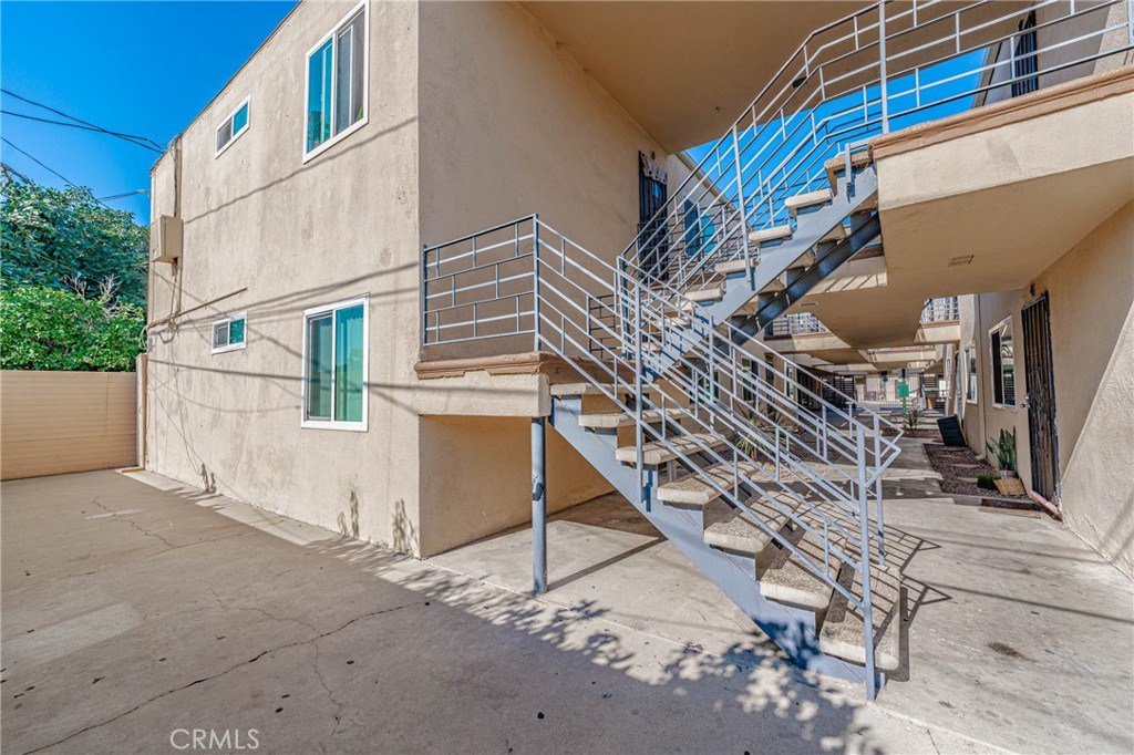 North Long Beach (NLB) - Residential Lease