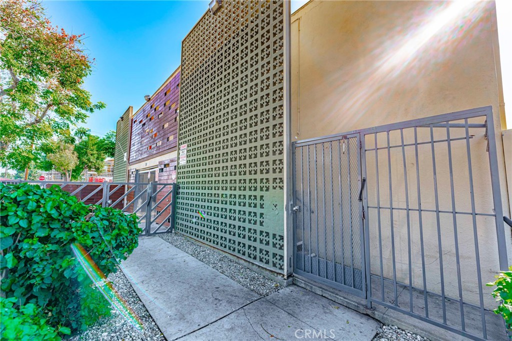 North Long Beach (NLB) - Residential Lease