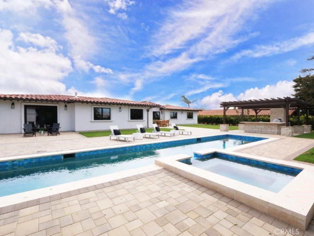 listing image 54