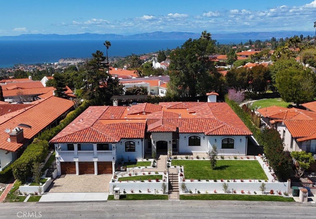 6888 Alta Vista Drive