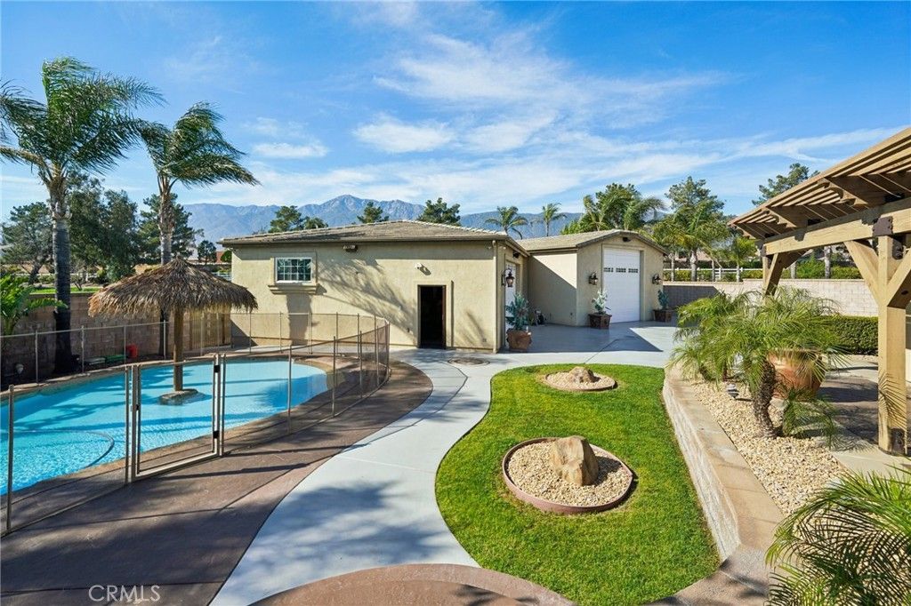 listing image 54