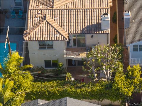 A home in Manhattan Beach