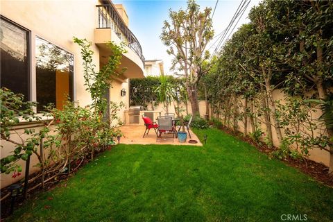 A home in Manhattan Beach