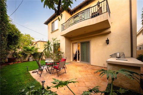 A home in Manhattan Beach