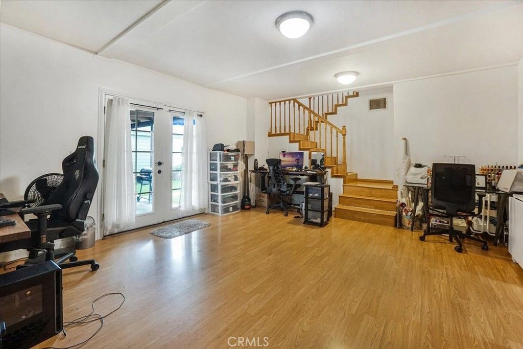 listing image 38